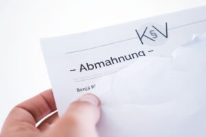 Read more about the article Abmahnung – Marions Kochbuch durch Albrecht Bischoff Rechtsanwälte Partnerschaft